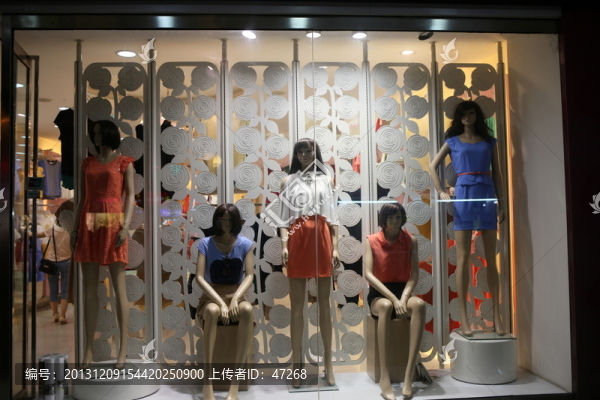 服裝櫥窗