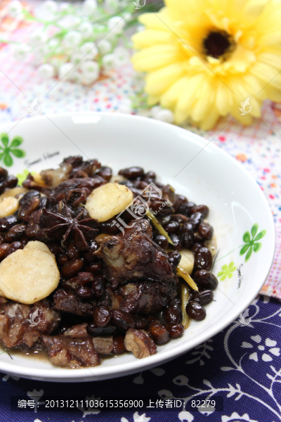 黑豆燉排骨-匯圖網(wǎng) www.fosd68.com 黑豆燉排骨