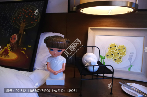 卡通玩偶