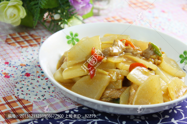 蘿卜炒肉片