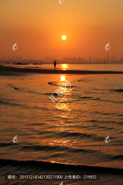 海上日出