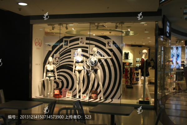 內(nèi)衣展示
