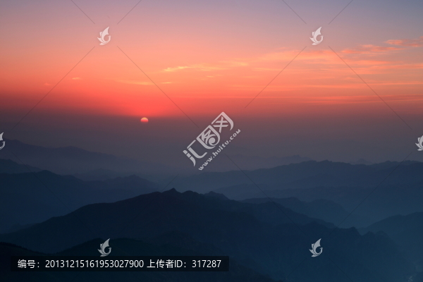 五臺山東臺日出