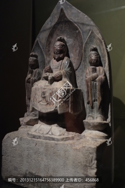 老君石像