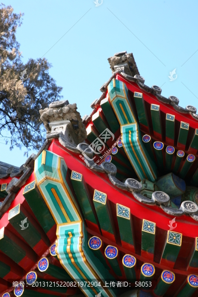 頤和園長(zhǎng)廊一角