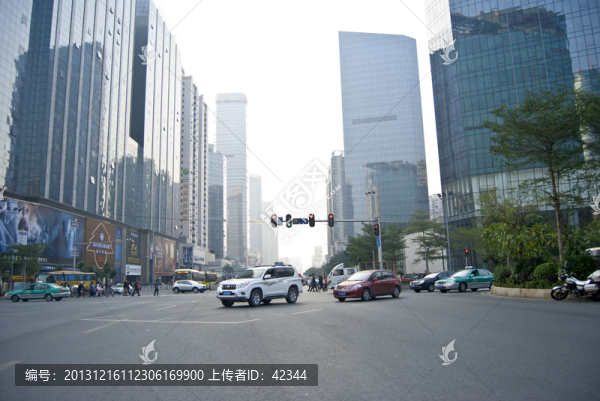 紅綠燈,車水馬龍,崗頂商業(yè)圈