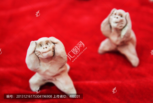 泥塑展品猴子