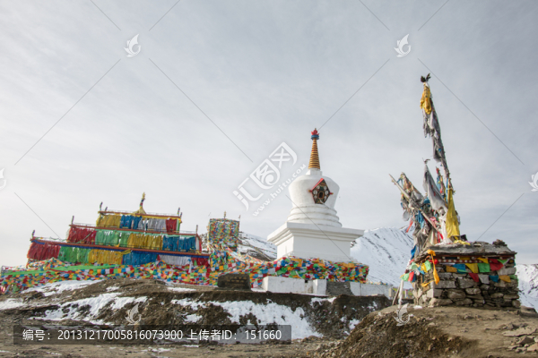 康定折多山白塔