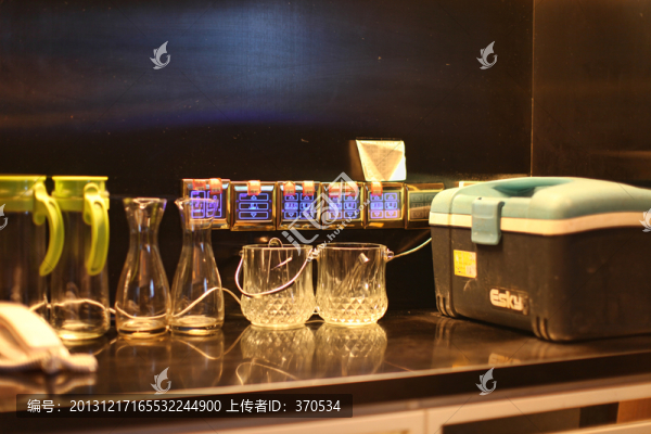 酒杯,時(shí)尚餐飲,玻璃杯