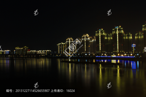 流光溢彩