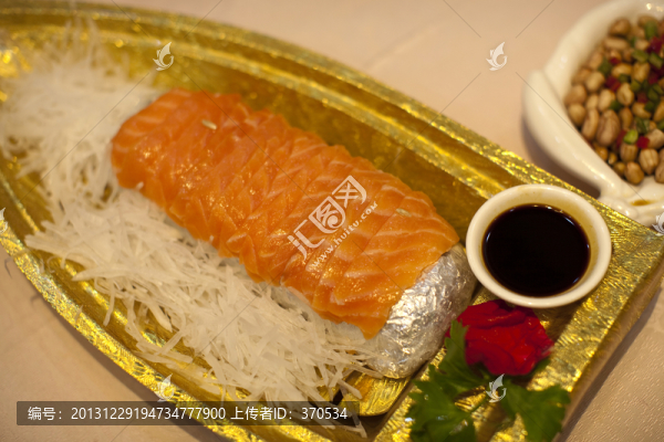 三文魚,刺身,餐桌,餐具,餐廳