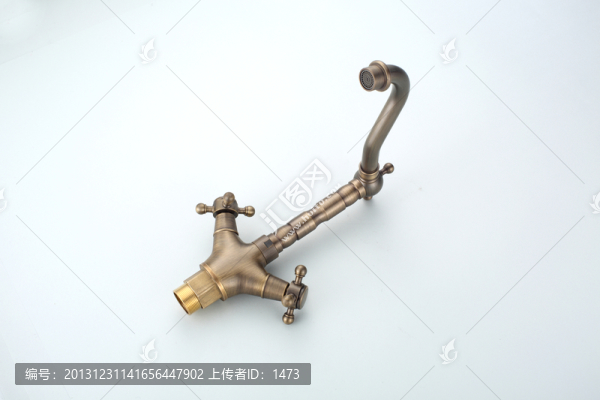 仿古龍頭