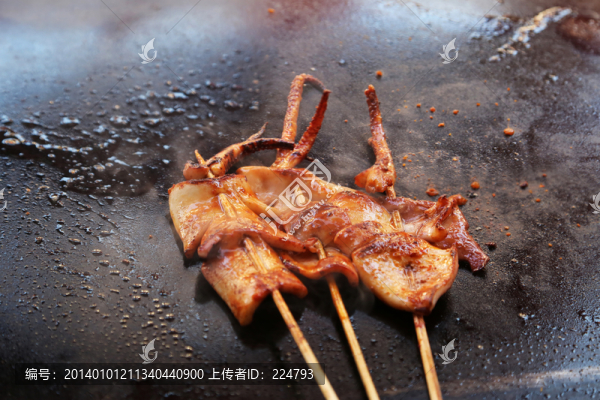 鐵板魷魚(yú)