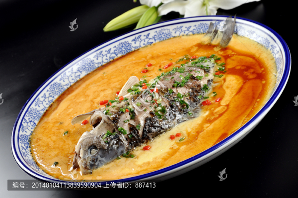 野生鯽魚蒸土雞蛋