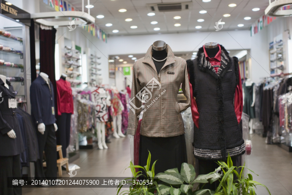 時(shí)尚購物,櫥窗,外灘夜景,服飾
