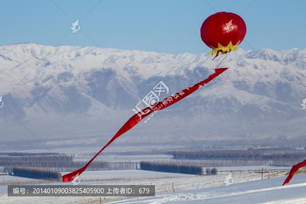 雪山,,氣球,,氫氣球