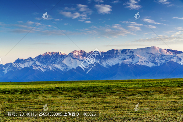 新疆天山（高清圖）