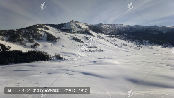 雪山