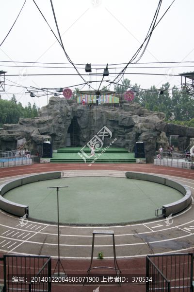 露天舞臺(tái),場(chǎng)館,馬戲表演,上海