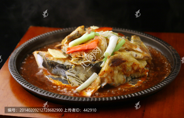 蔥煎魚(yú)頭