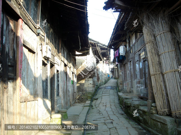 石板路