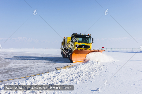 推雪車