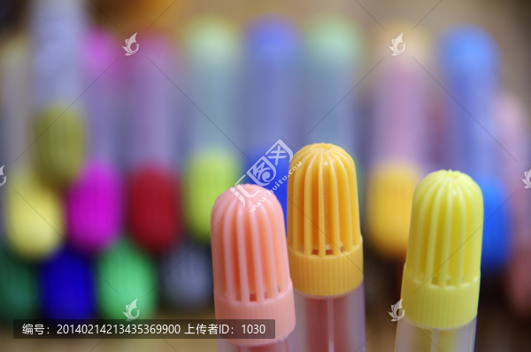 彩色水筆