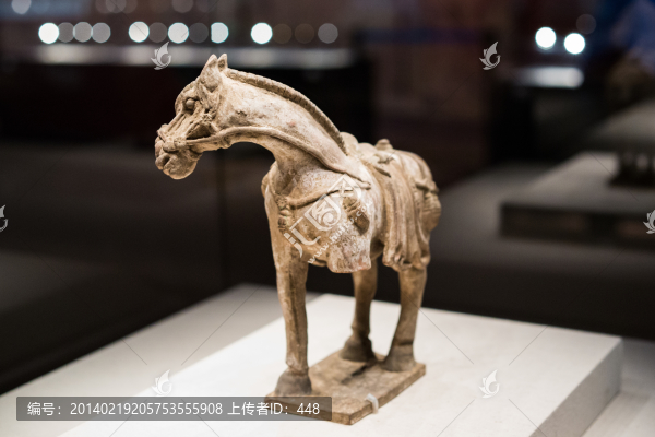仿唐代陶馬
