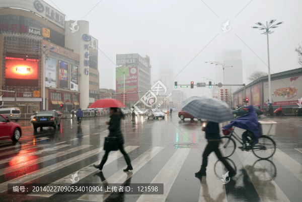 城市雨季