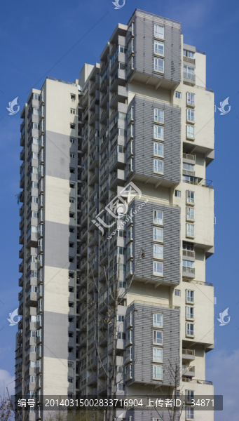 帶飄窗的住宅樓