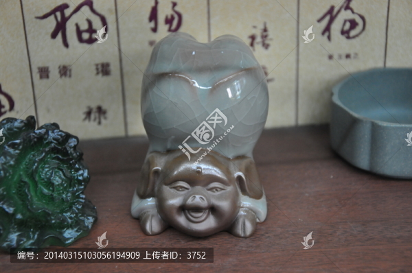 笑面豬,裝飾品