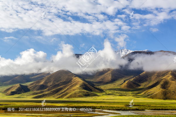 天山山脈