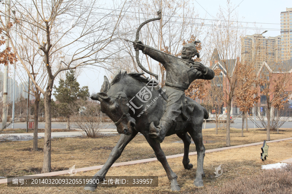 少數(shù)民族,雕塑