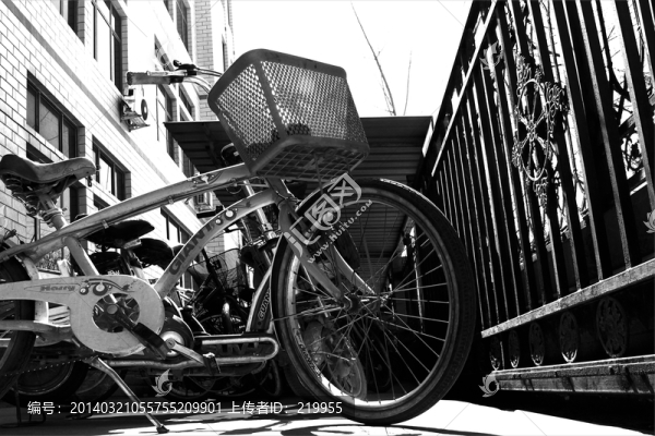 車棚與自行車