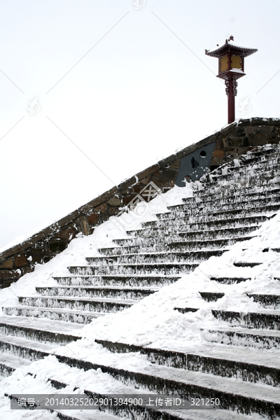 泰山雪景