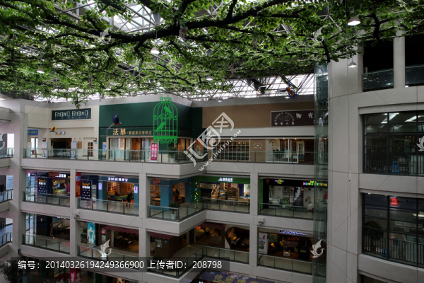 綠色屋頂