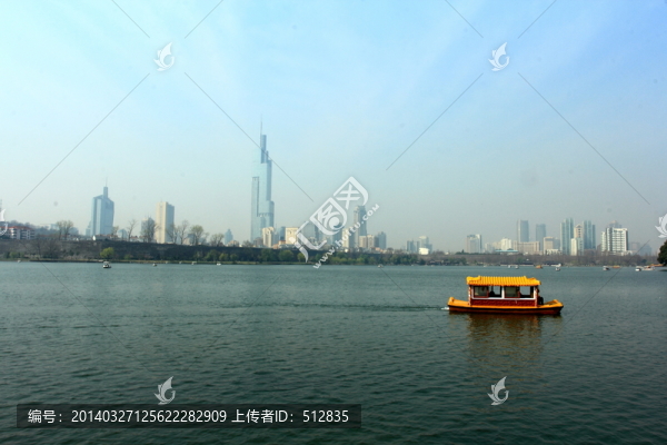 玄武湖