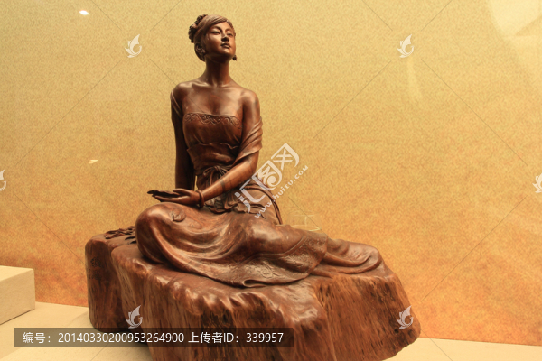 龍眼木雕刻