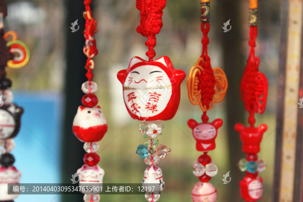 吊墜