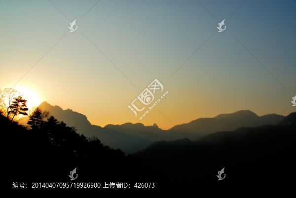 夕陽落山時(shí)