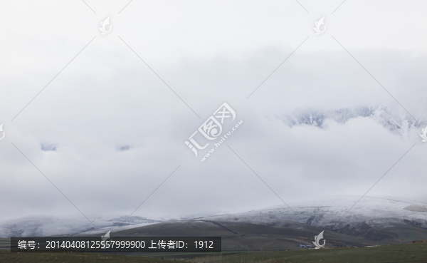 天山
