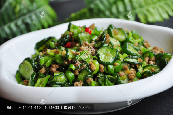 青瓜炒肉