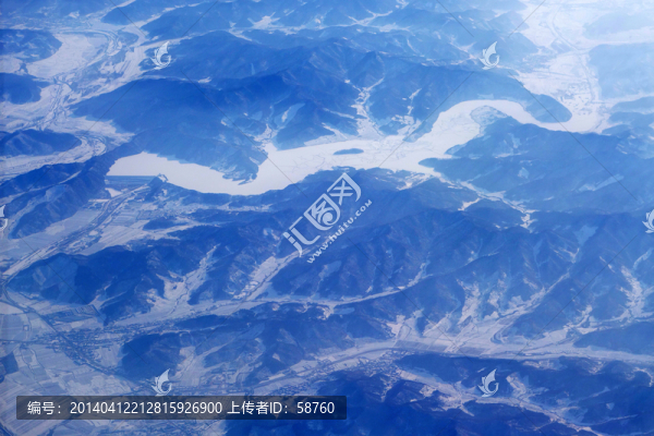 雪原航拍
