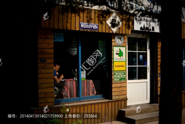 小酒吧