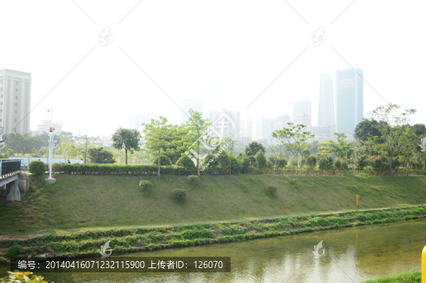 小河公園