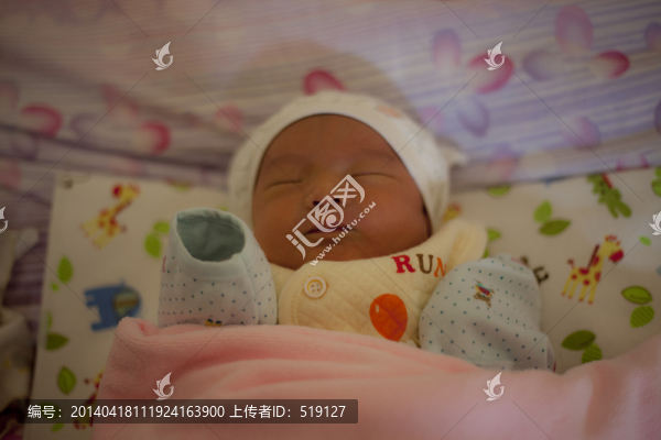 嬰兒