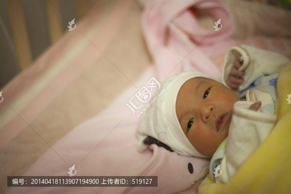嬰兒