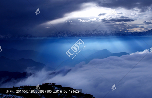 牛背山云海