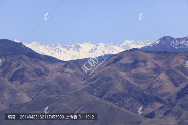 天山