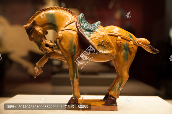 唐代綠釉陶馬